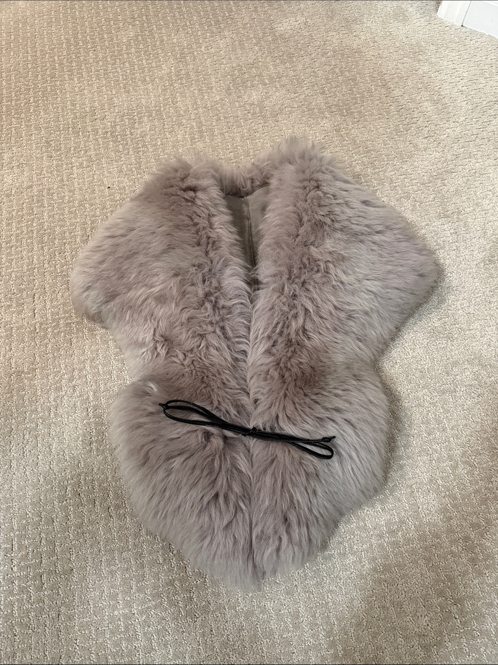 UGG Long Pile Genuine Fur Stole